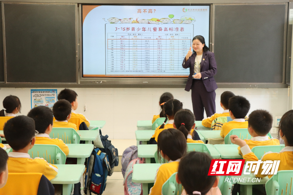 博才咸嘉小学健康副校长采访(44).JPG 博才咸嘉小学健康副校长采访(44).JPG