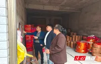 羊古坳镇开展烟花爆竹行业安全生产隐患排查