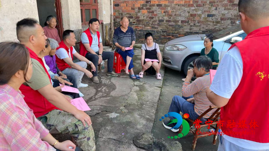 水口山镇:织密安全防护网 筑牢基层治理防线.jpg 水口山镇:织密安全防护网 筑牢基层治理防线.jpg