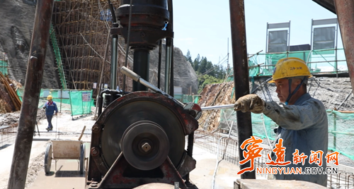 宁远:九嶷水库主体工程完工3_副本500.png 宁远:九嶷水库主体工程完工3_副本500.png