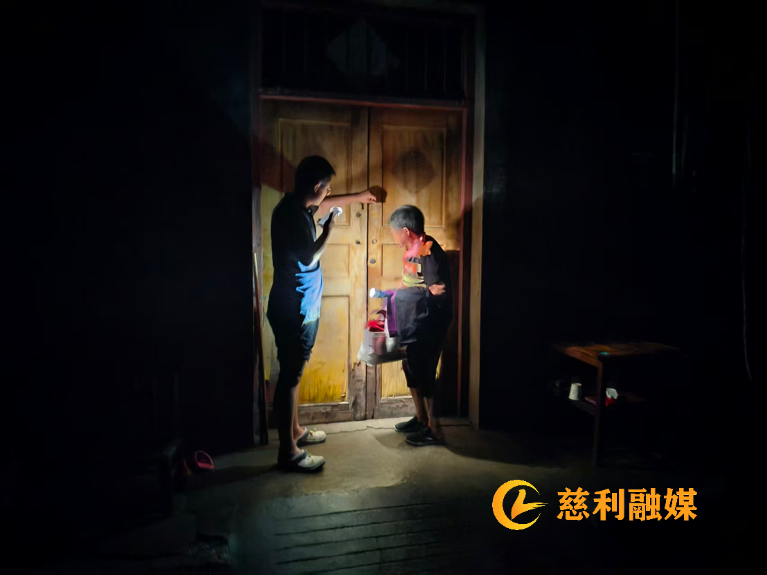 图片4.png 图片4.png