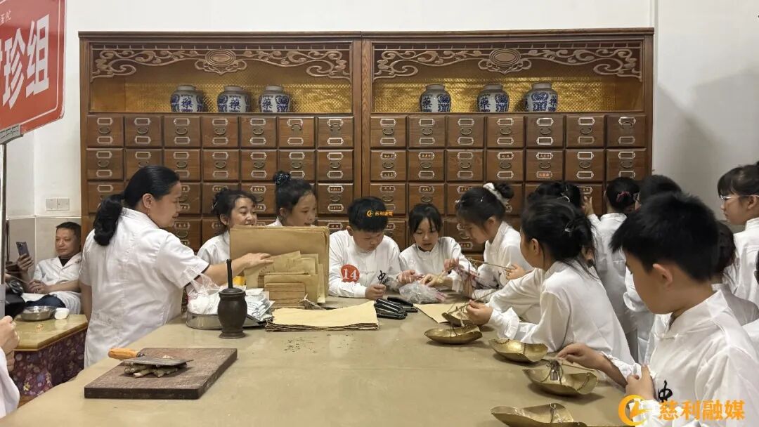 图片 图片