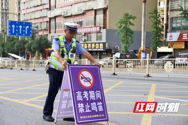 EAC215184F451946310FA7092EA26FC3_副本.jpg EAC215184F451946310FA7092EA26FC3_副本.jpg