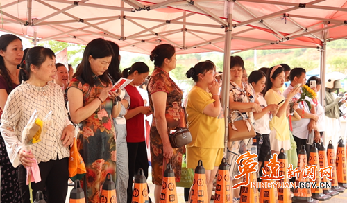 宁远:为高考学子“花式”送考_副本500.png 宁远:为高考学子“花式”送考_副本500.png