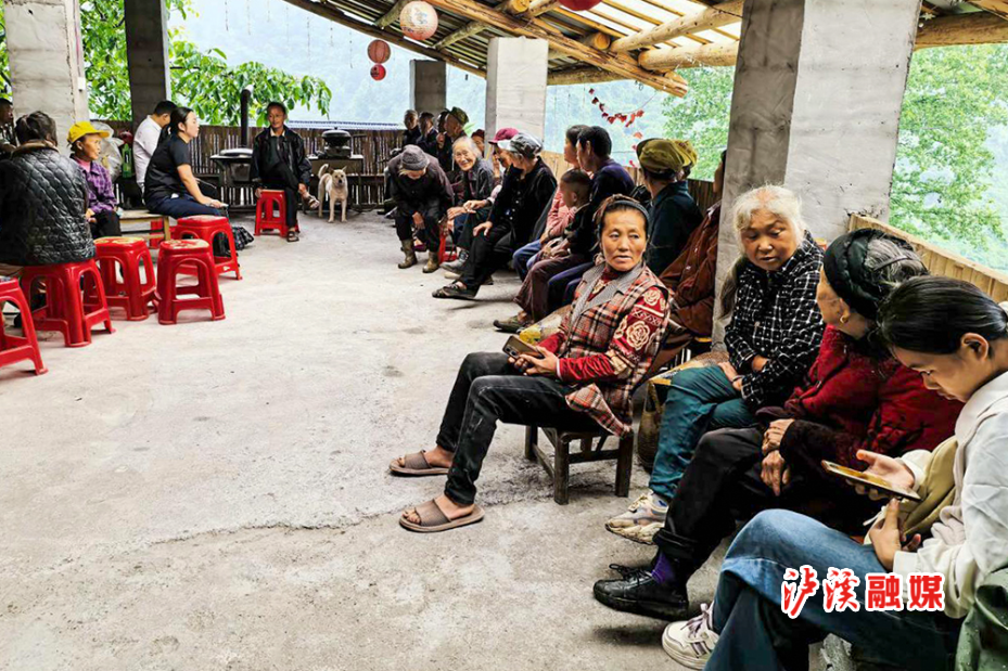 白羊溪安置转移群众.jpg2.jpg3.jpg4.jpg 白羊溪安置转移群众.jpg2.jpg3.jpg4.jpg