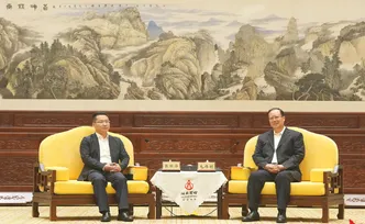 毛伟明会见中德汽车人协会代表团