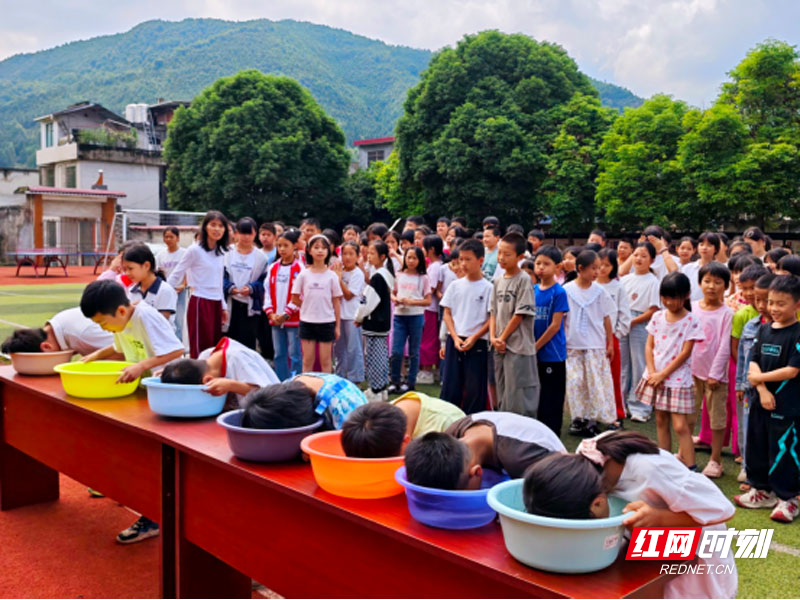 ebe3a103b44f40051e277141eb4bb87a副本.jpg ebe3a103b44f40051e277141eb4bb87a副本.jpg