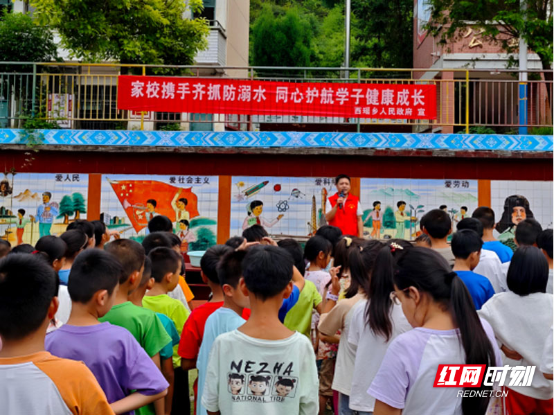 cf425921a643cec43521f9a8b9b6e9a9副本.jpg cf425921a643cec43521f9a8b9b6e9a9副本.jpg