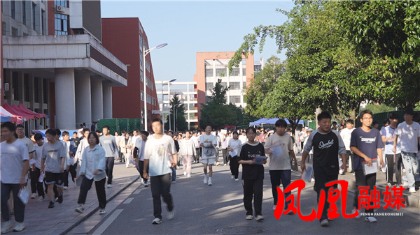 Still0615_00012_副本.jpg