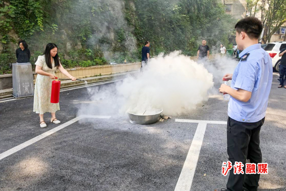 文旅广电消防演练.jpg 文旅广电消防演练.jpg