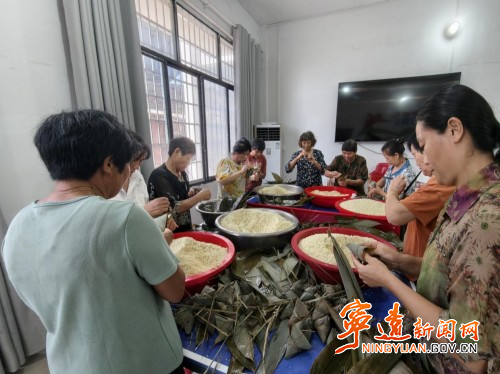 宁远:多彩活动庆端午天堂镇_副本500.jpg 宁远:多彩活动庆端午天堂镇_副本500.jpg