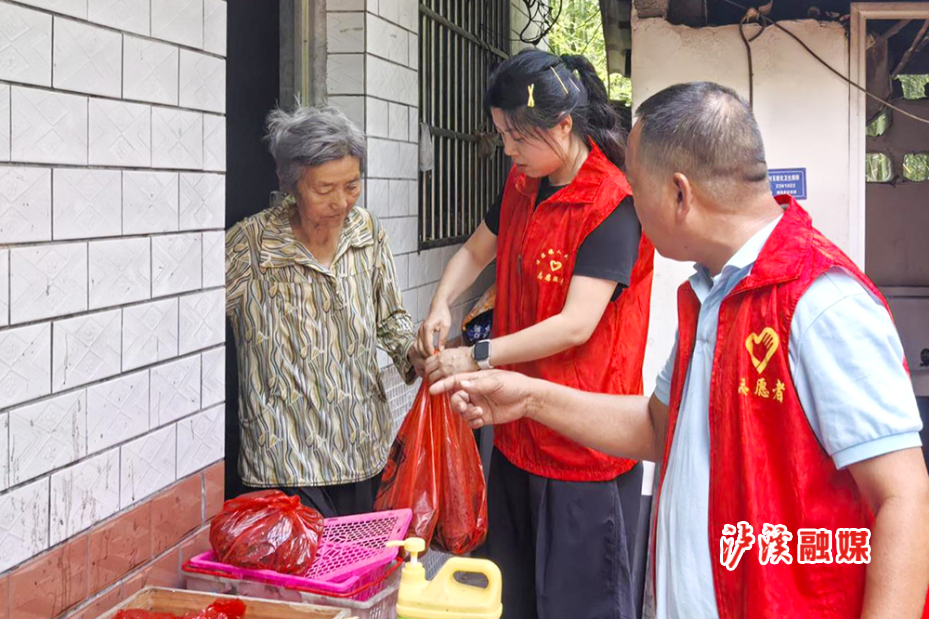 潭溪镇一老一小活动.jpg2.jpg3.jpg4.jpg 潭溪镇一老一小活动.jpg2.jpg3.jpg4.jpg