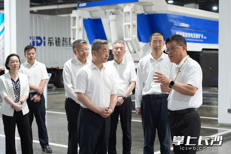 陈竞调研希迪智驾科技股份有限公司。 陈竞调研希迪智驾科技股份有限公司。