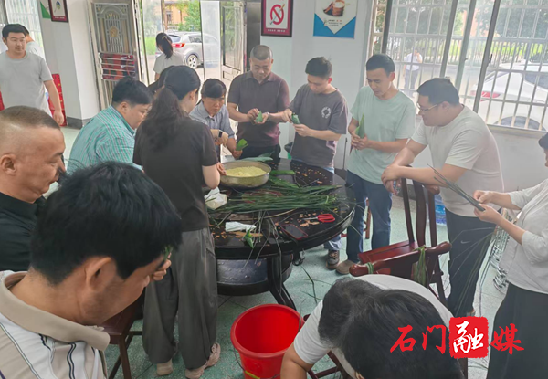 图片4.png 图片4.png