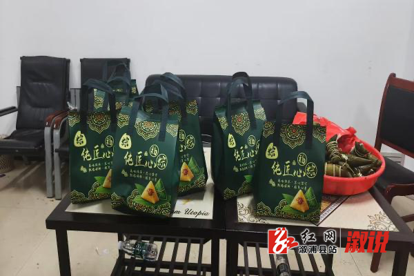 准备好的粽子.jpg 准备好的粽子.jpg