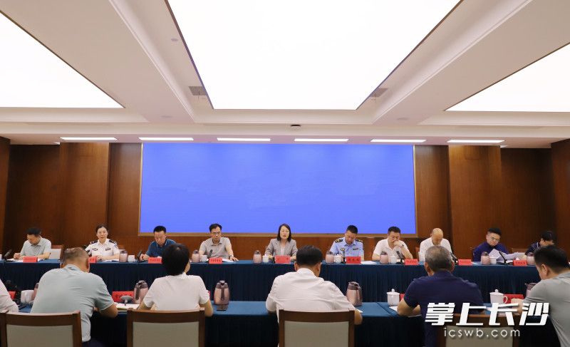 会议现场。 市生态环境局供图 会议现场。 市生态环境局供图