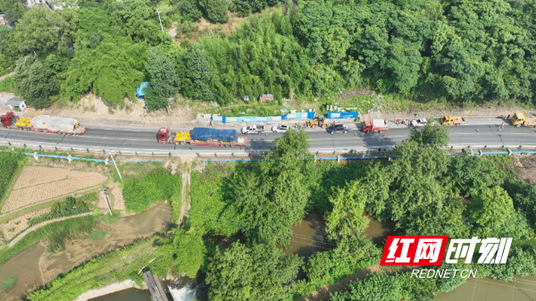 公路整治-3.jpg 公路整治-3.jpg