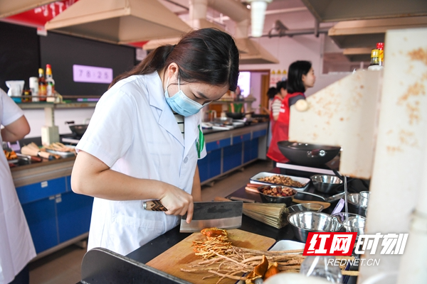 微信图片_20260628130922_120_483_副本.jpg
