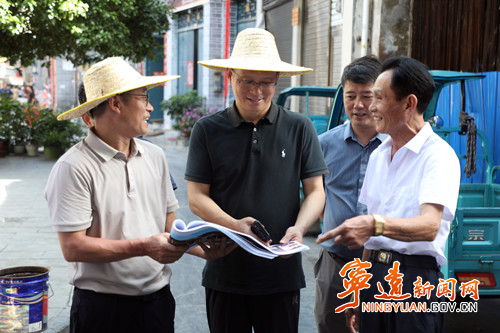 毛政调研“一江两岸”项目建设工作_副本500.jpg 毛政调研“一江两岸”项目建设工作_副本500.jpg