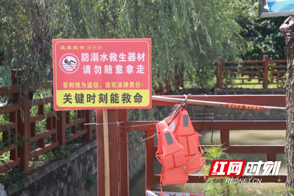 045A2000_副本.jpg 045A2000_副本.jpg