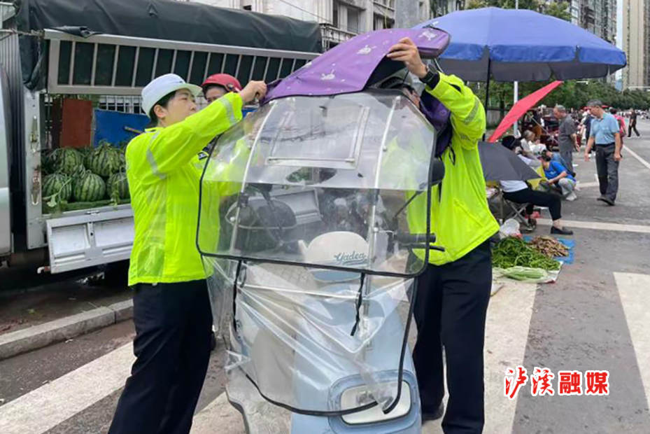 交警检查两电.jpg2.jpg3.jpg4.jpg5.jpg6.jpg 交警检查两电.jpg2.jpg3.jpg4.jpg5.jpg6.jpg