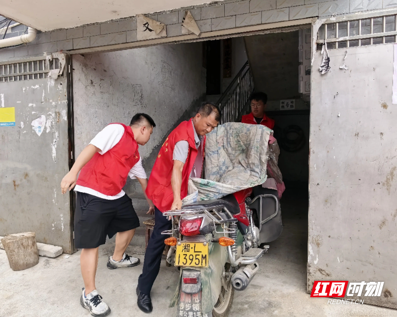 消防2.jpg 消防2.jpg