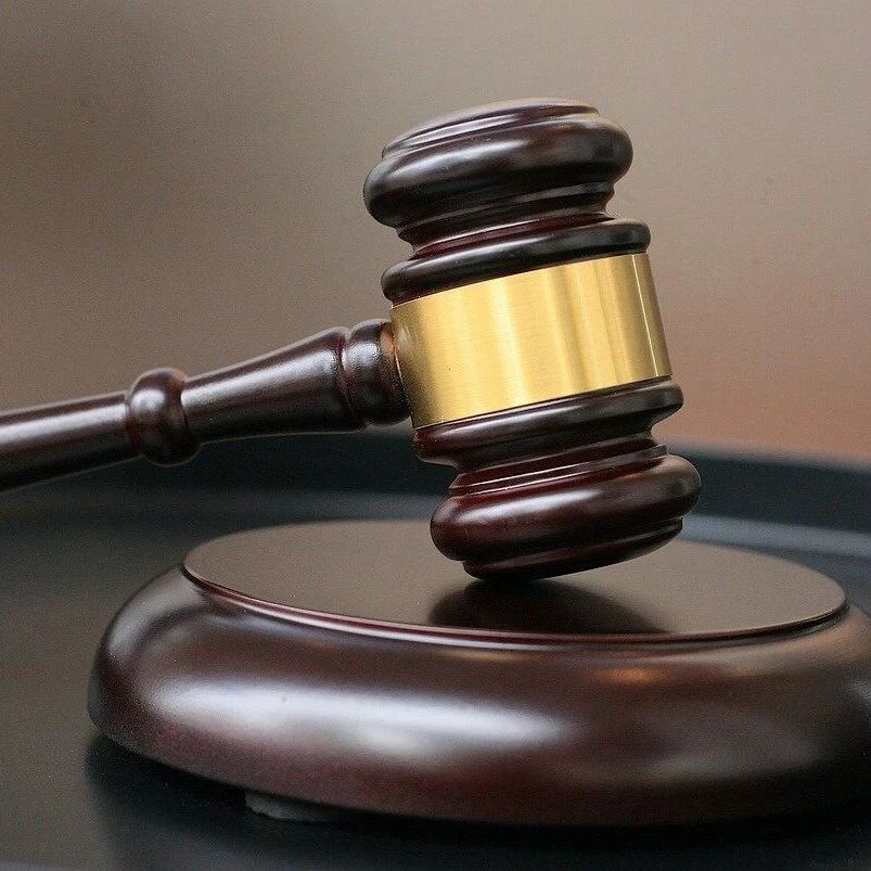 司机酒驾被爱车“举报”：车辆发生碰撞触发自动报警系统，能否算自首？法院判了→