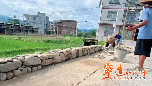 宁远县水市镇：河石青砖绘乡韵 和美乡村入画来_副本500.jpg