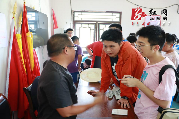 图片2.png 图片2.png