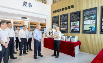 沈晓明到湖南大学调研并主持召开座谈会