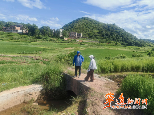 宁远县水利局:全力畅通灌溉“中梗阻”渠道_副本500.png 宁远县水利局:全力畅通灌溉“中梗阻”渠道_副本500.png