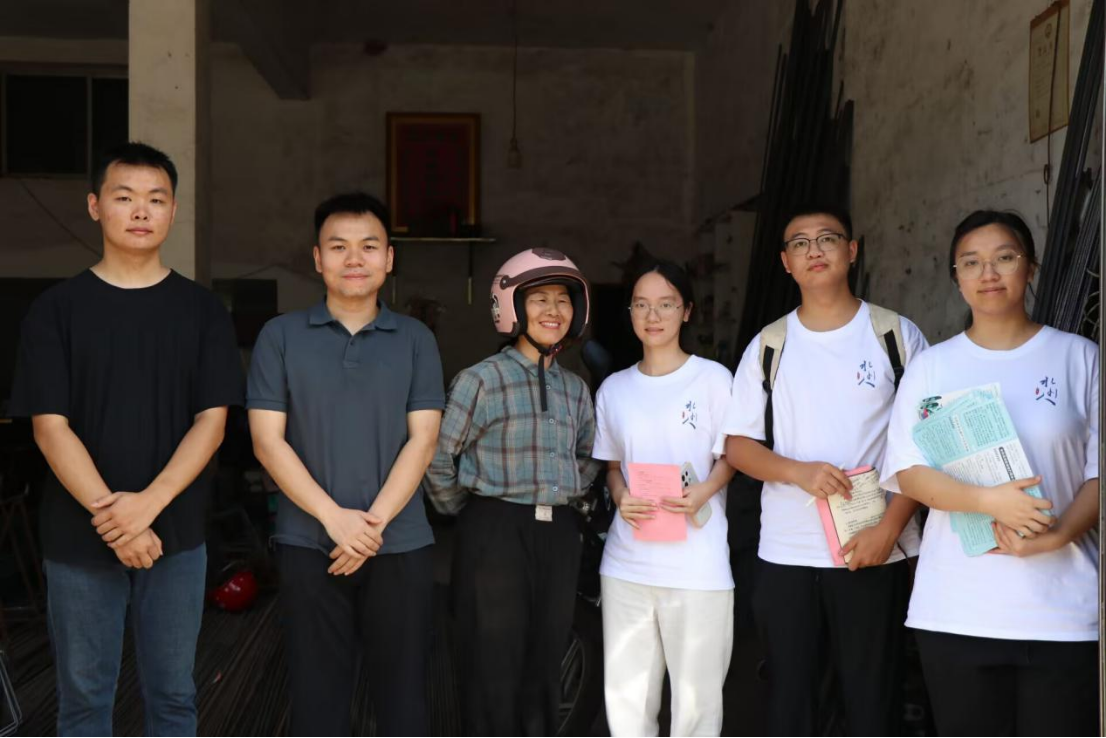 长沙理工大学“水润书香”三下乡实践团深入长沙四地开展全民阅读调研
