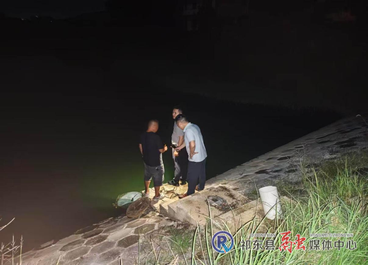 图片2.png 图片2.png