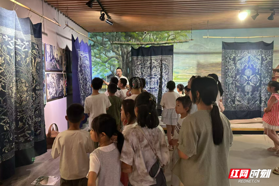 新晃博物馆暑期非遗研学营开营