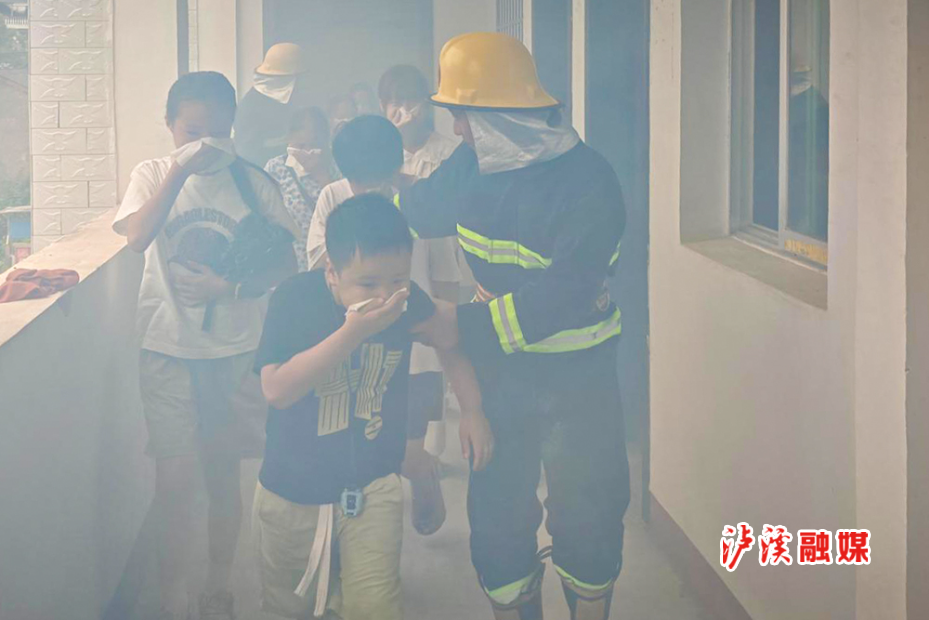 兴隆场消防演练.jpg2.jpg