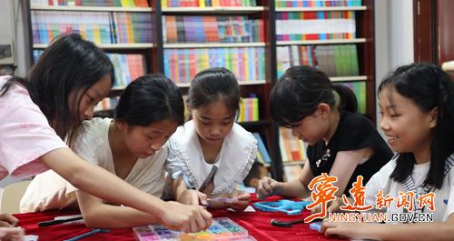 宁远县新华书店：暑期避暑研学优选地_副本500.png