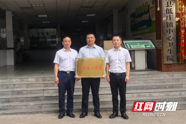 图片1_副本.png 图片1_副本.png