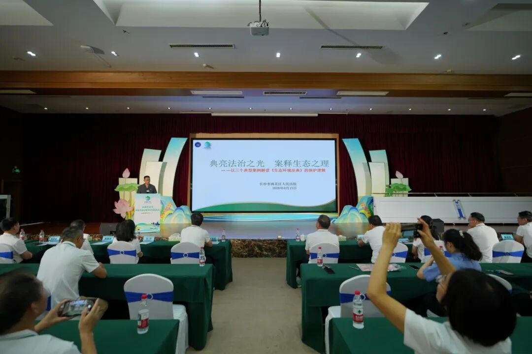 6b0ac63fadd81438497baad790e54ced.jpg