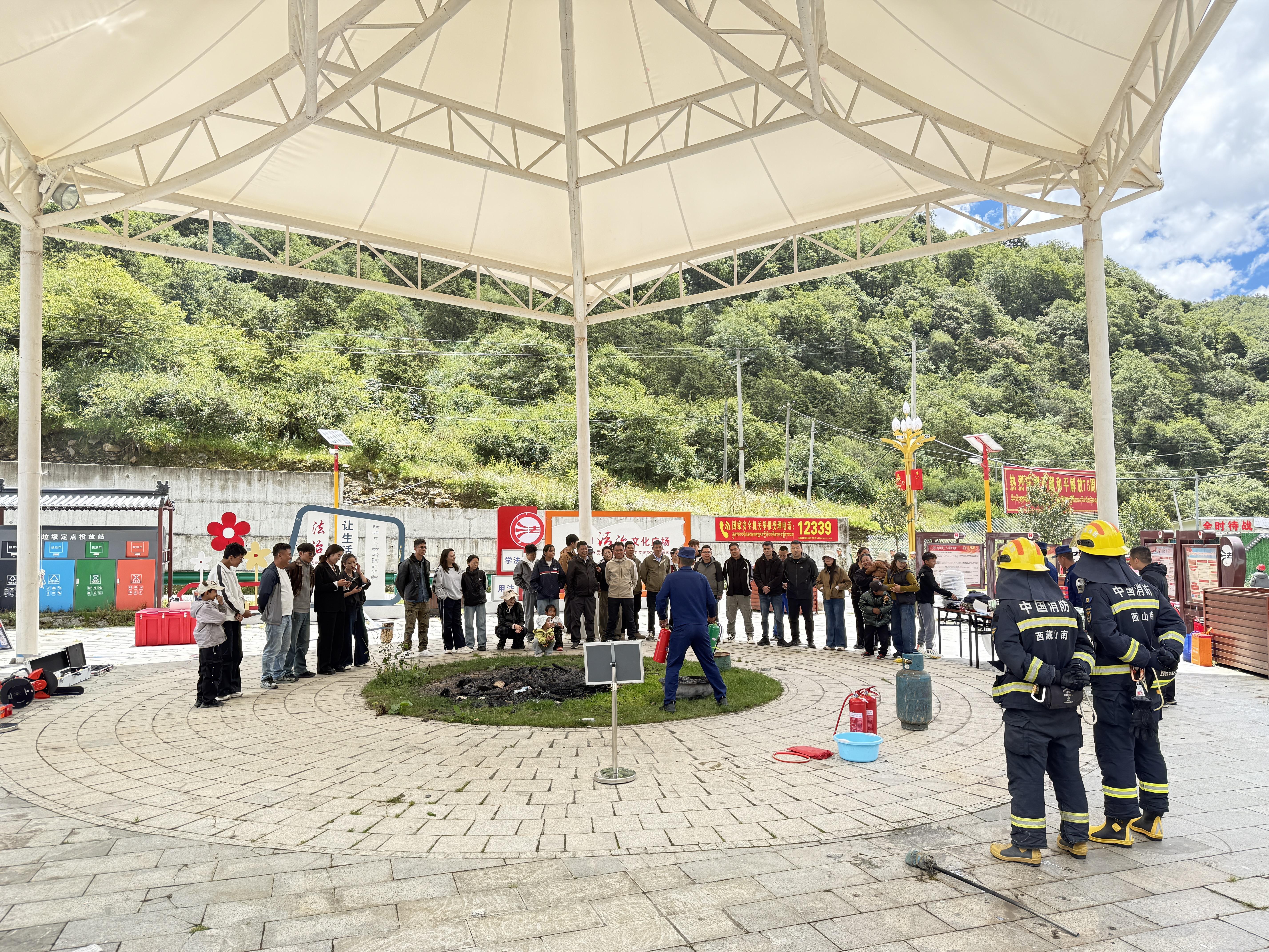 1604514756838877.jpg 图为实操培训环节 (1).jpg