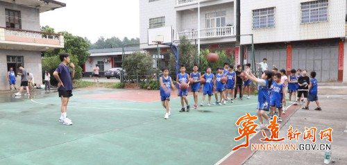 宁远县九疑瑶族乡山河村:公益篮球训练营赋能少年成长1_副本500.jpg 宁远县九疑瑶族乡山河村:公益篮球训练营赋能少年成长1_副本500.jpg