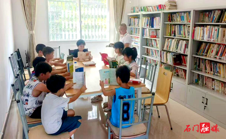 石门县磨市镇:盘活阵地强服务 托起“一老一小”稳稳幸福2.jpg 石门县磨市镇:盘活阵地强服务 托起“一老一小”稳稳幸福2.jpg