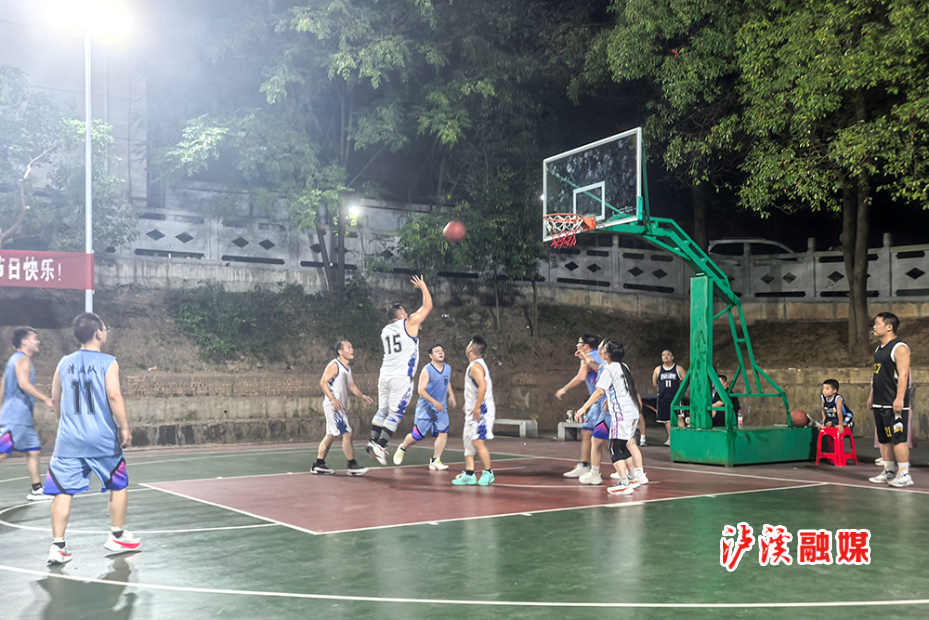 人民医院医师节篮球赛 (1).jpg 人民医院医师节篮球赛 (1).jpg