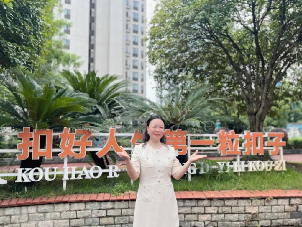 cb2cf0aa429aa0d390997ab59e12d74.jpg