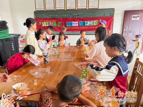 宁远县开展多彩关爱活动护航未成年人健康成长2_副本500.png 宁远县开展多彩关爱活动护航未成年人健康成长2_副本500.png