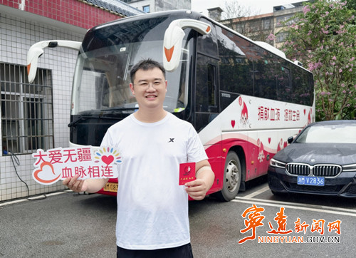 宁远:守山河沃土 献热血丹心_副本500.jpg 宁远:守山河沃土 献热血丹心_副本500.jpg