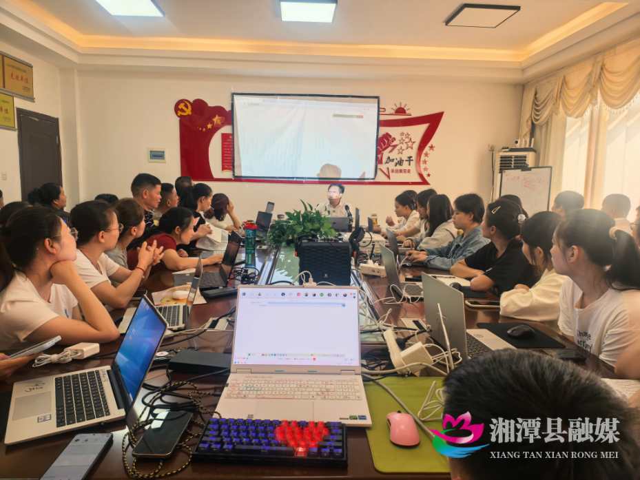 云湖社区.jpg 云湖社区.jpg