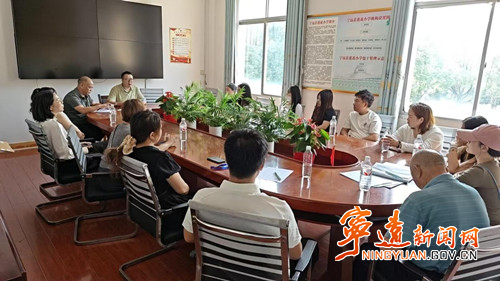 宁远县莲花小学召开2026—2027学年膳食监督家长委员会成立大会_副本500.jpg