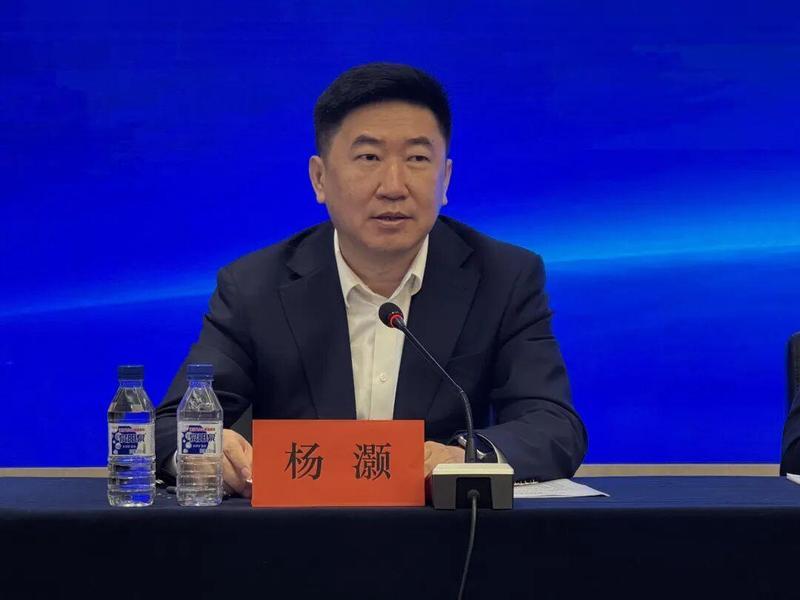 天津市津南区区委书记、区长杨灏介绍津南区为确保此次展会精彩呈现、圆满举办而重点推进的保障举措
