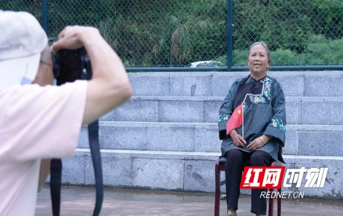 吉首市：影像记录+物资帮扶双重公益赋能乡村文明新风