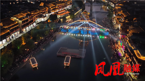 (共度中秋假期） 2026凤凰古城中秋晚[00_01_54][20260926-123546].jpg